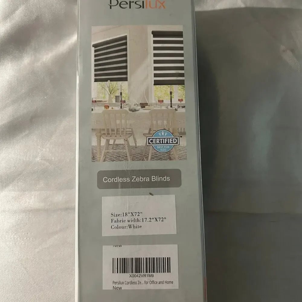 White cordless zebra window Blinds 18” by 72”